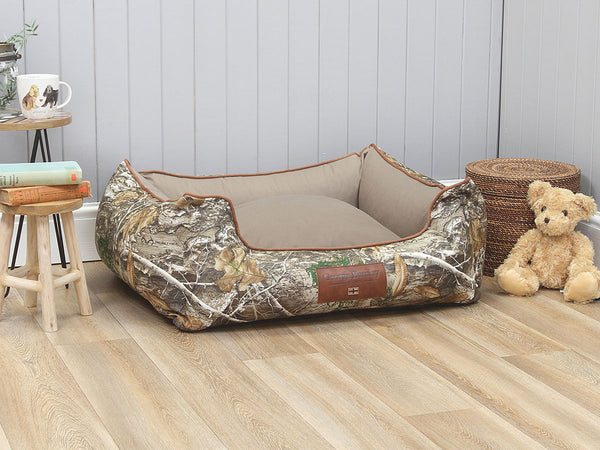 Oaklands Water-Resistant Orthopaedic Walled Dog Bed - Realtree AP® Camo, Medium