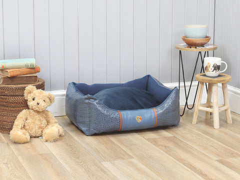 Holmsley Walled Dog Bed – Regal Blue, Small